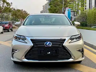 Lexus ES 2017
