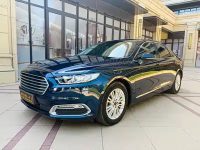 Ford Taurus 2016