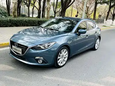 Mazda Mazda3 Axela 2015