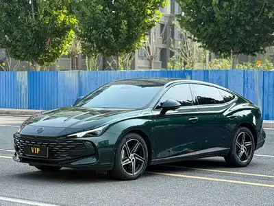 MG MG7 2025