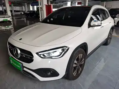 Mercedes-Benz GLA 2021