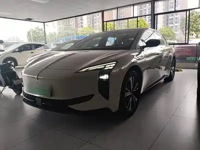 Hongqi EH7 2026