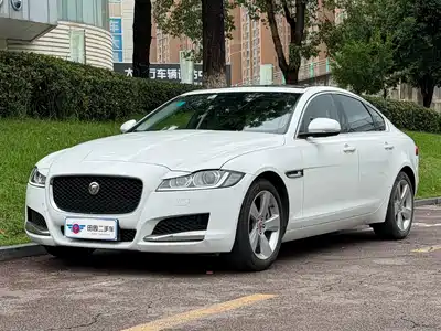 Jaguar XF 2016