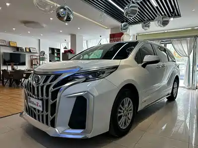 Toyota Sienna 2023