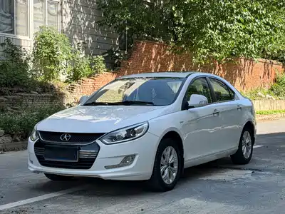 JAC Motors Heyue 2015