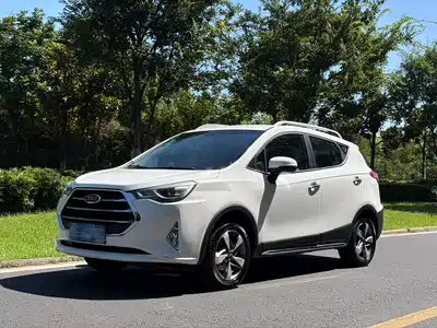 JAC Motors Refine S3 2016