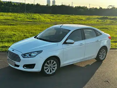 Ford Escort 2015