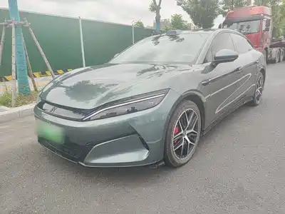 BYD Han L 2025