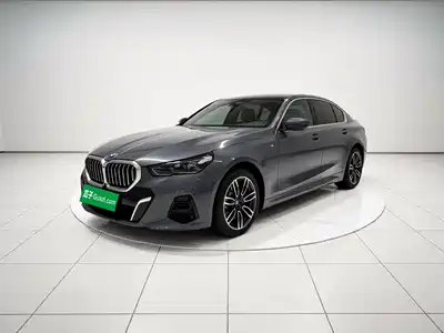 BMW 5 Series 2025