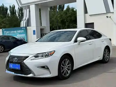 Lexus ES 2017