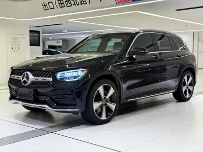 Mercedes-Benz GLC 2023