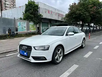 Audi A4L 2015