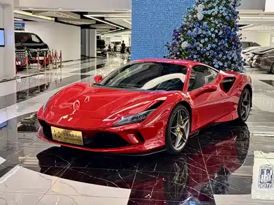 Ferrari F8 2022