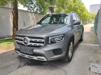 Mercedes-Benz GLB 2023