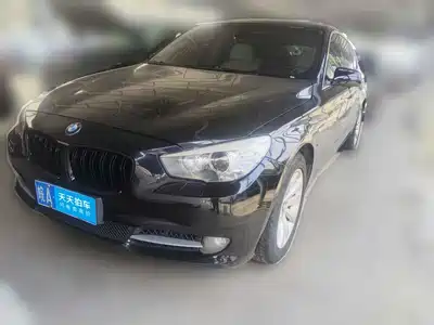BMW 5 Series GT 2012