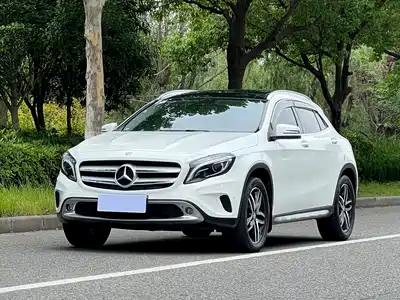Mercedes-Benz GLA 2016