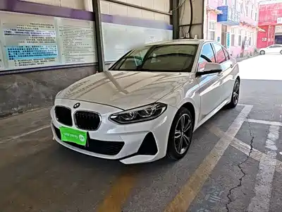 BMW 1 Series 2021