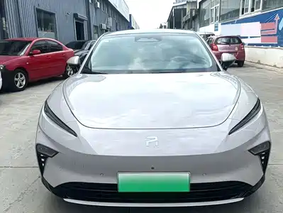 Roewe Rising Auto F7 2023