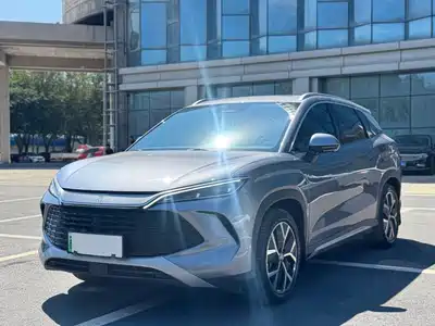 BYD Song L DM-i 2025