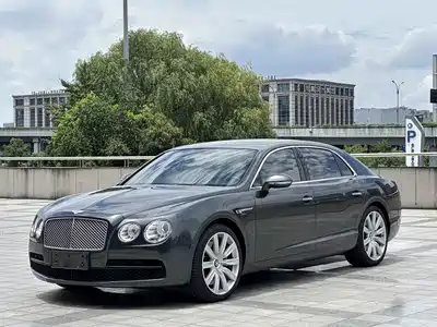 Bentley Flying Spur 2017