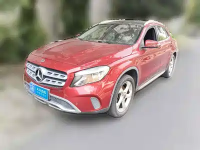 Mercedes-Benz GLA 2019