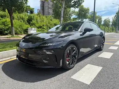 Dongfeng Yipai eπ007 2024