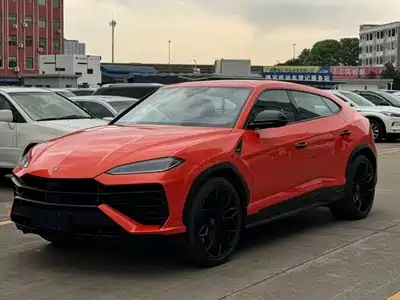 Lamborghini Urus SE 2026