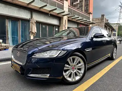 Jaguar XFL 2018
