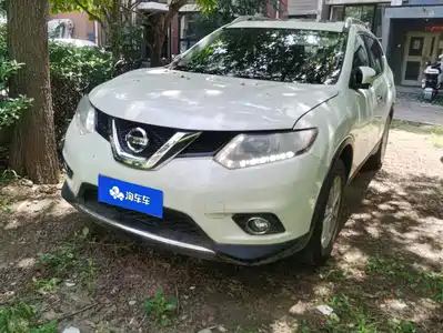 Nissan X-Trail 2015