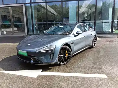 Xiaomi Auto SU7 2024