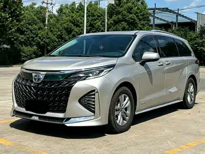 Toyota Sienna 2023