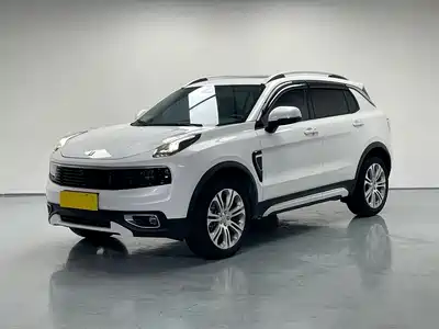 Lynk & Co 01 2020