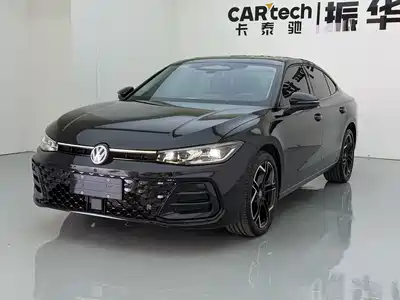 Volkswagen Passat 2025