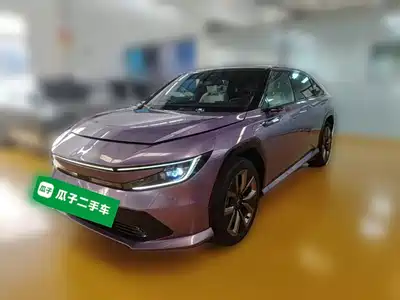 Honda GAC Honda P7 2025
