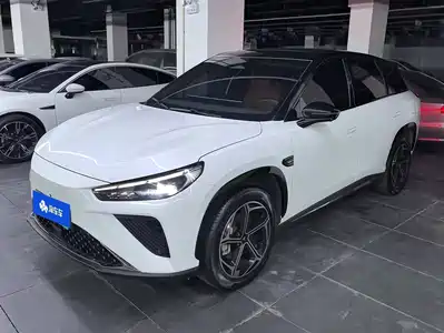 Nezha Auto L 2024