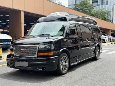 GMC Savana 2011