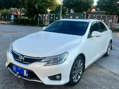 Toyota Reiz 2016