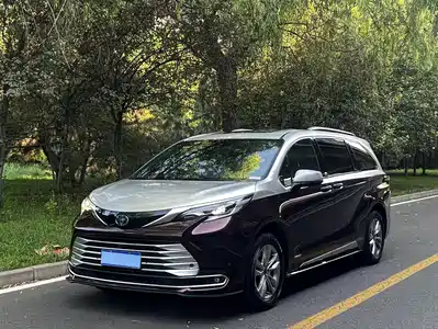 Toyota Sienna 2022