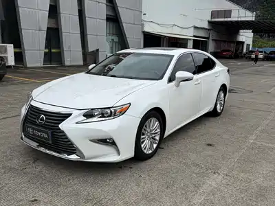 Lexus ES 2017