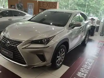 Lexus NX 2021