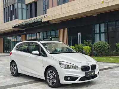 BMW 2 Series Touring 2016
