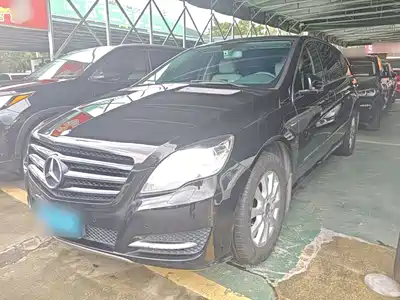 Mercedes-Benz R-Class 2017