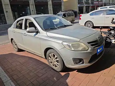 Changan Yuexiang V3 2014