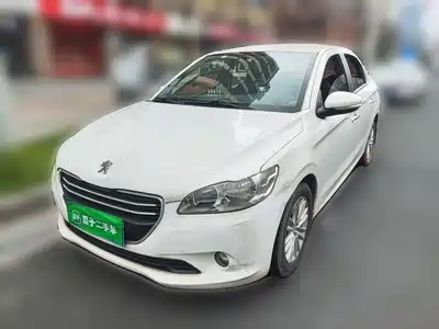 Peugeot 301 2015