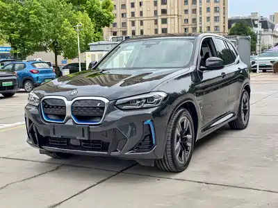 BMW iX3 2022