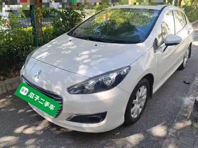 Peugeot 308 2016