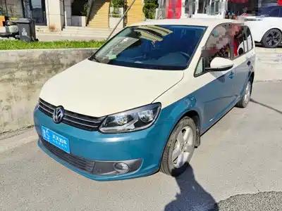 Volkswagen Touran 2014