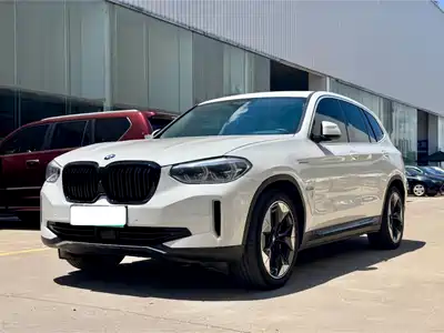 BMW iX3 2021