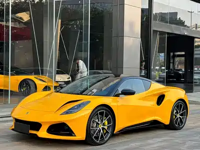 Lotus Cars EMIRA 2024