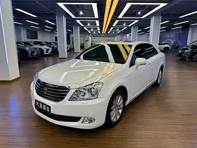 Toyota Crown 2010